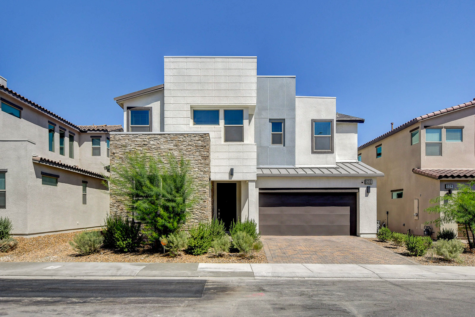 532 Founders Creek Avenue