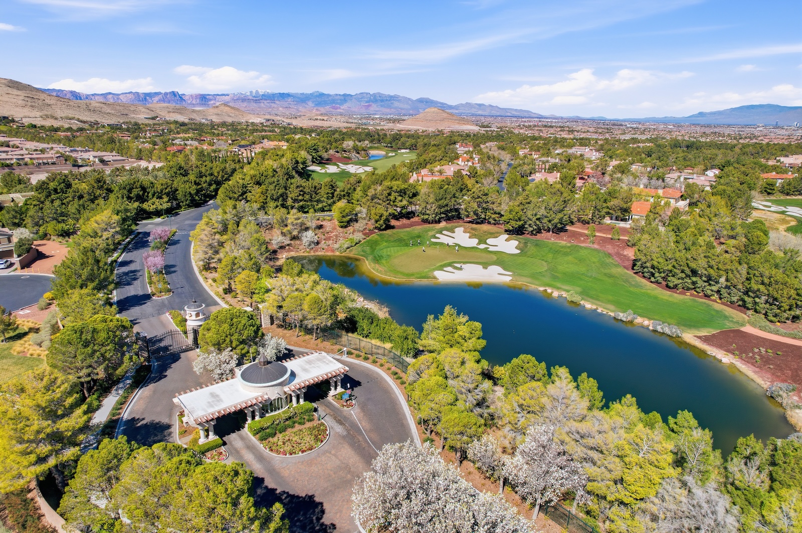 11 Grand Masters Drive