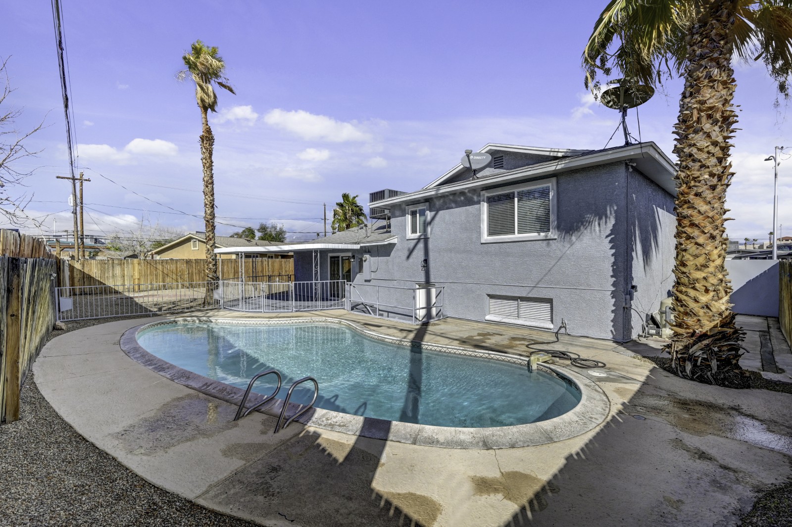 6121 Edgewood Circle