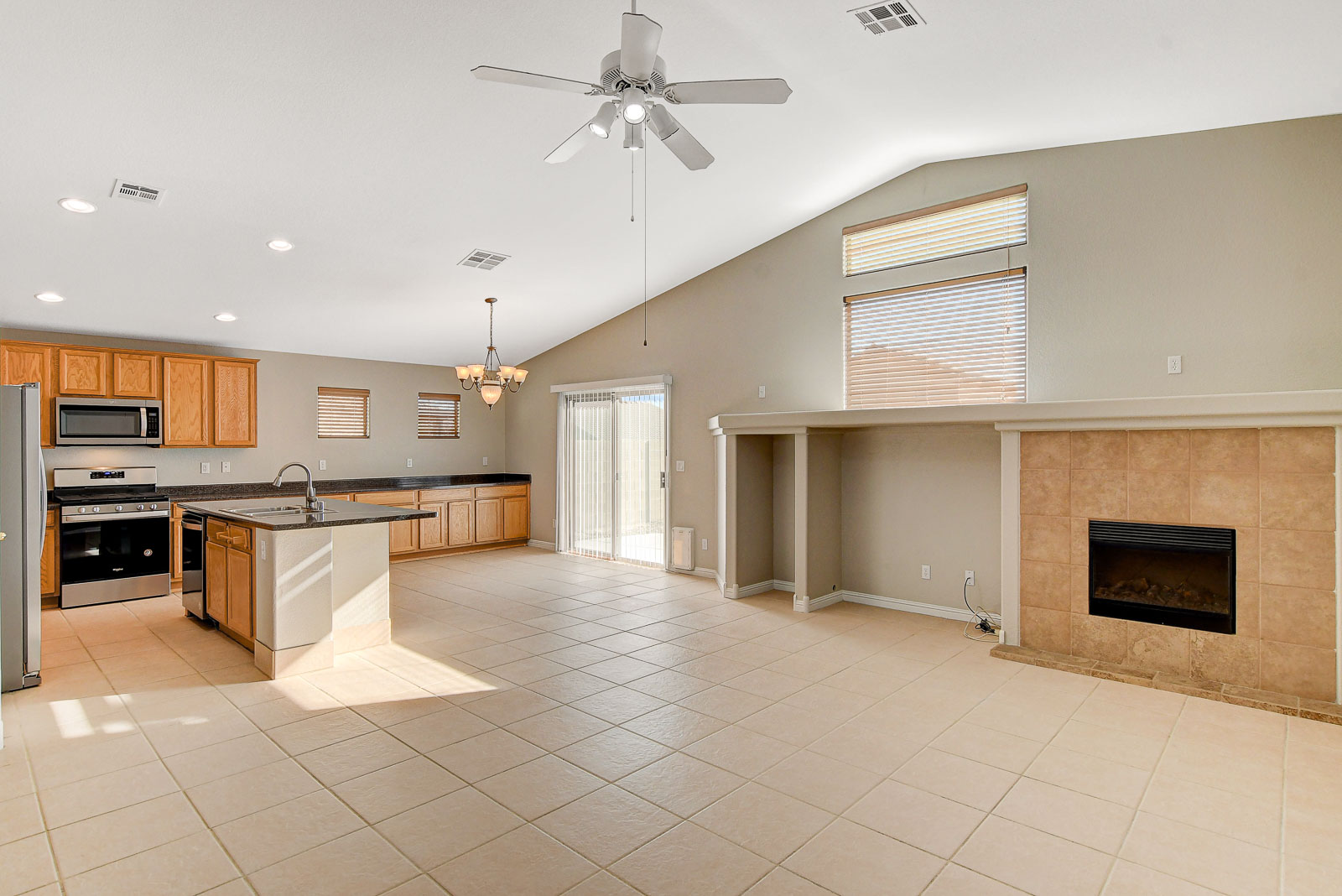 1125 E Azure Ave.