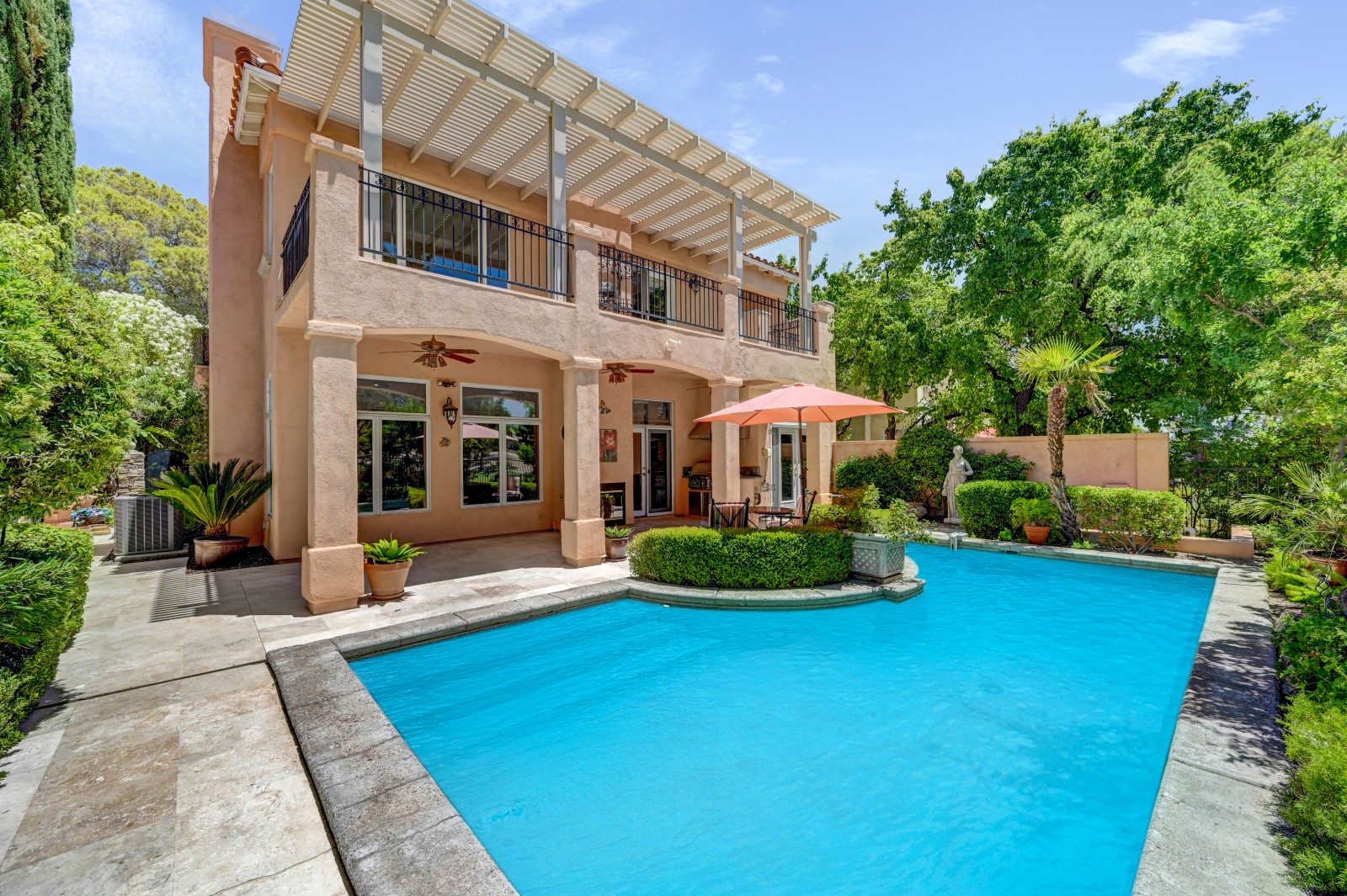 9005 Opus Drive
